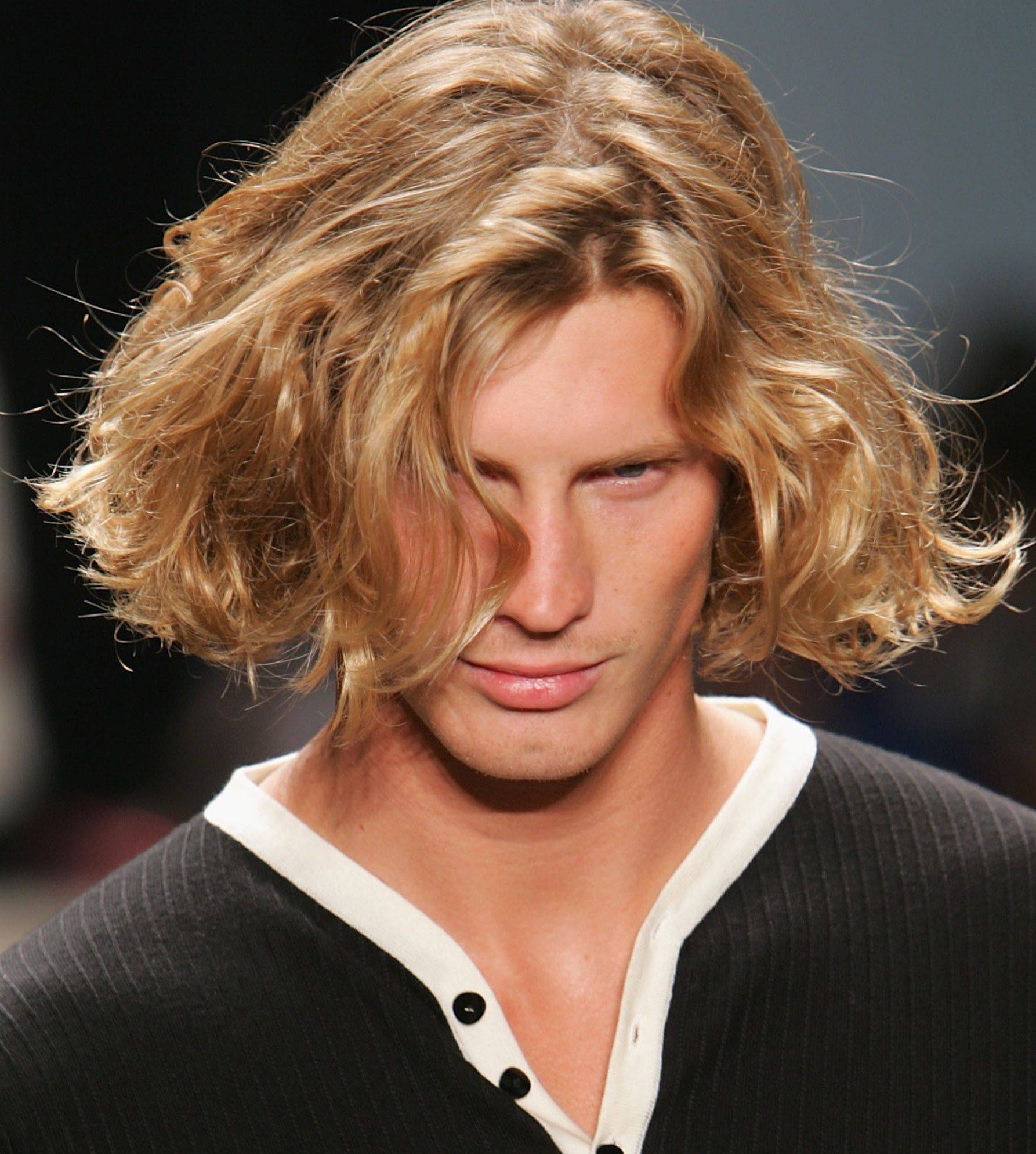 2016 Hairstyles for Men with Long Hair