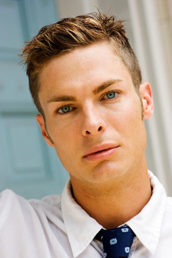 Men Short Hairstyles for Young Professionals