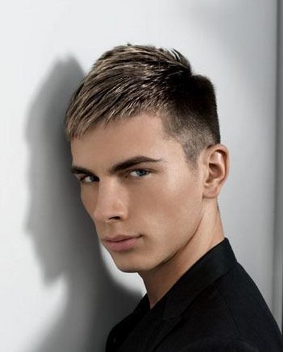 Short Hair with Highlights for Men.