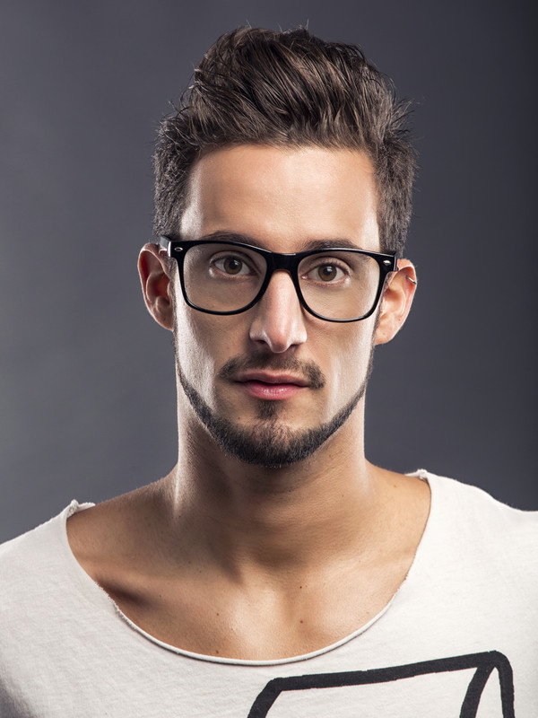 Short Hairstyles with Glasses