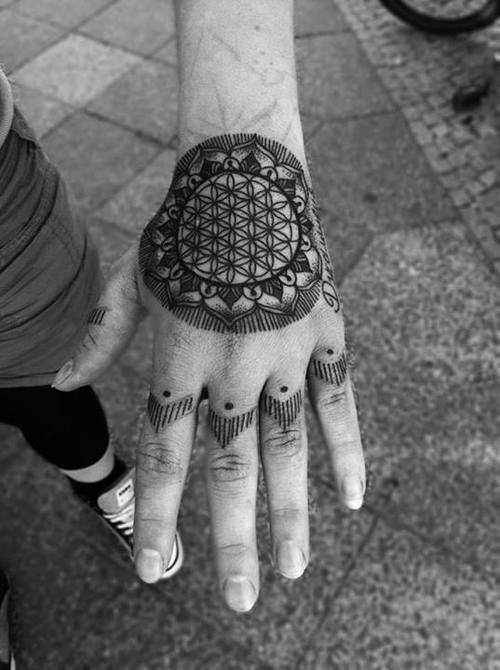  geometric tattoo hand