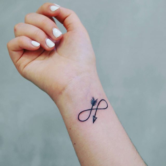 arrow infinity tattoo