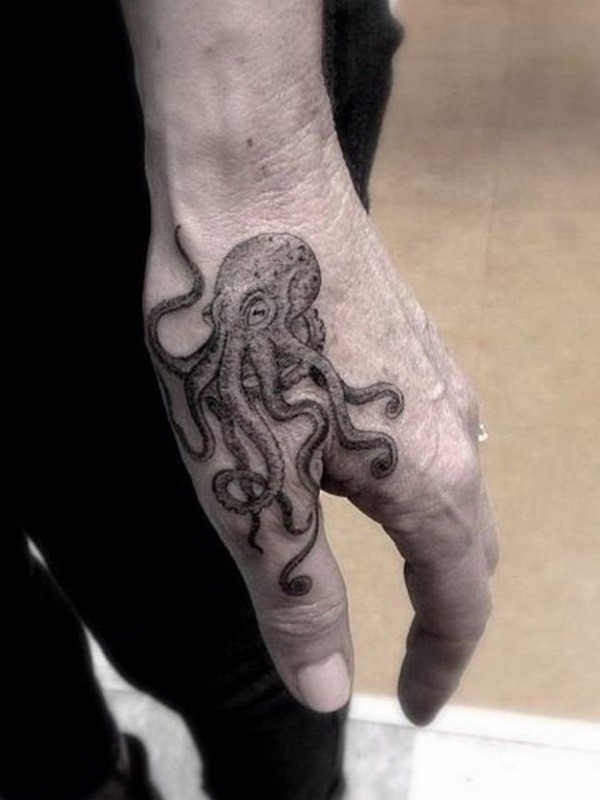  cool hand tattoos