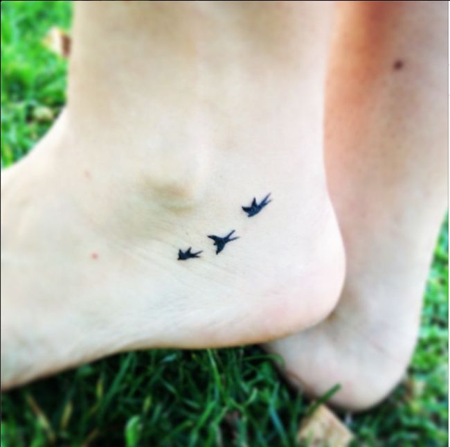  bird tattoos foot