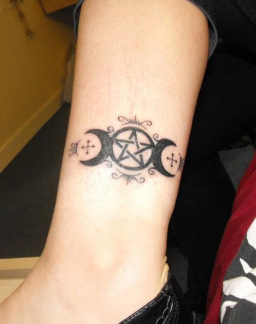  triple moon tattoo