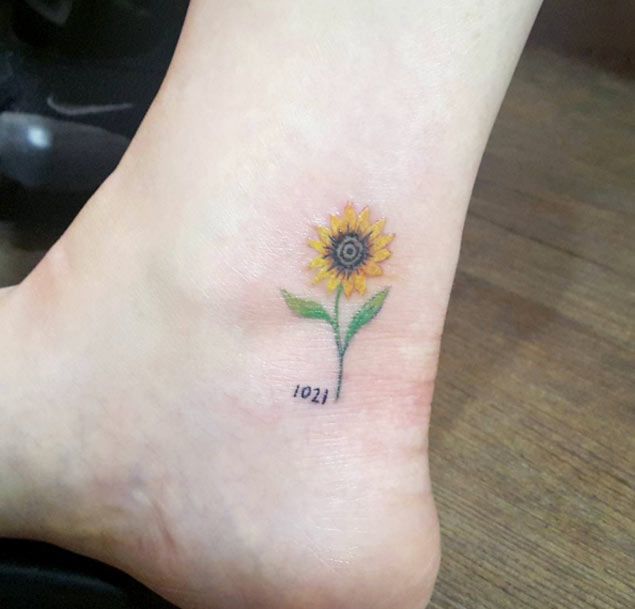  sunflower ankle tattoos