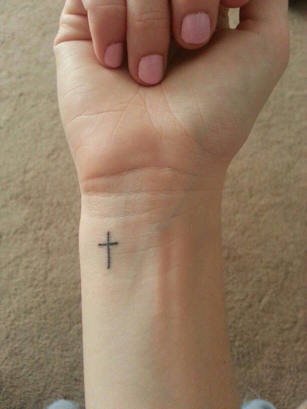  tiny cross tattoos