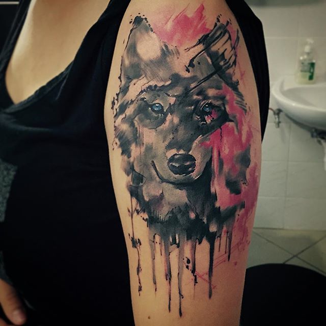  abstract wolf tattoo