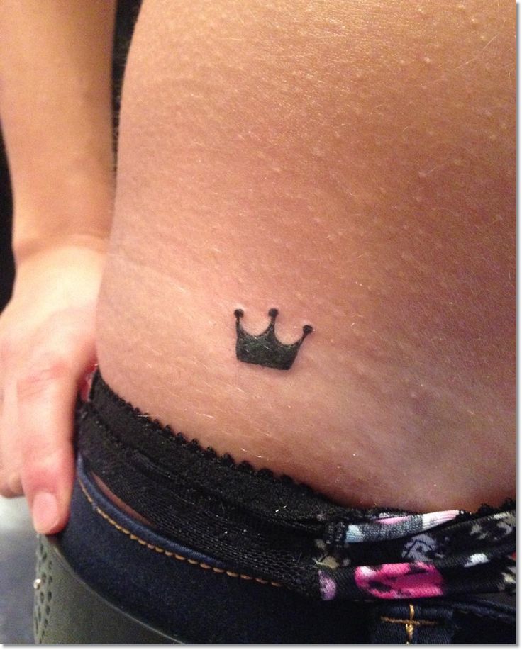  small crown tattoos
