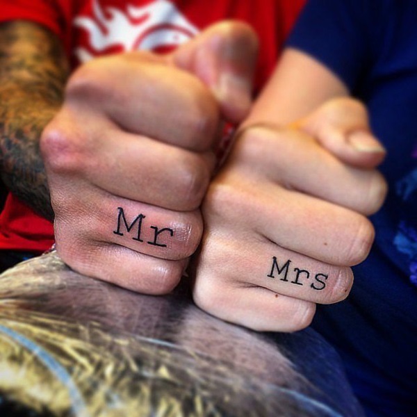  couple tattoos finger
