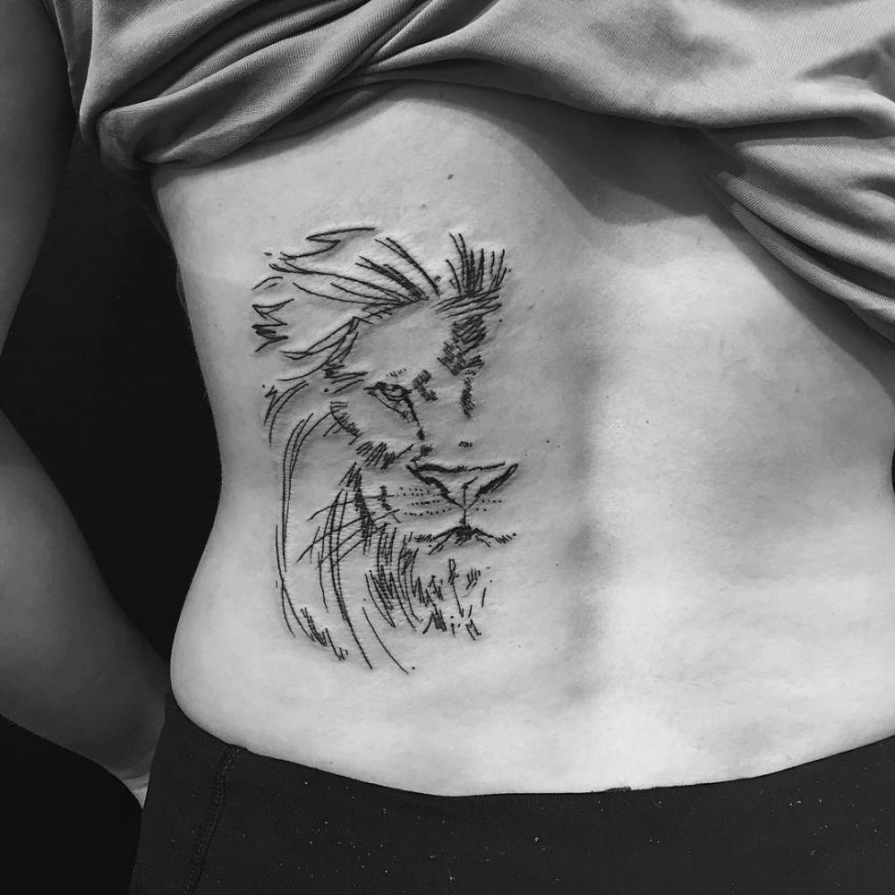  minimalist lion tattoo