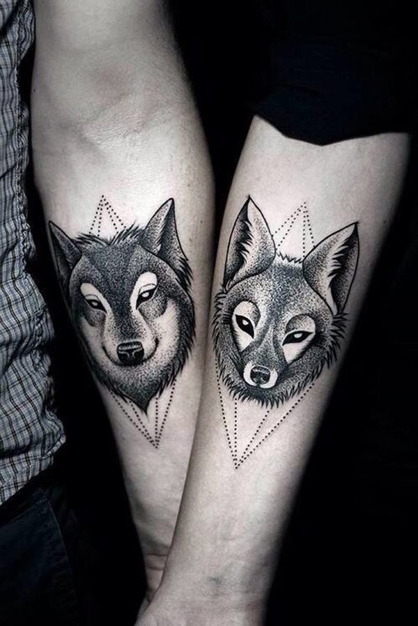  wolf tattoo forearm