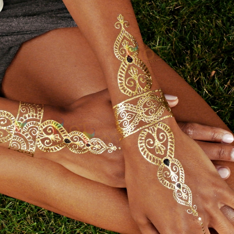 henna tattoo gold