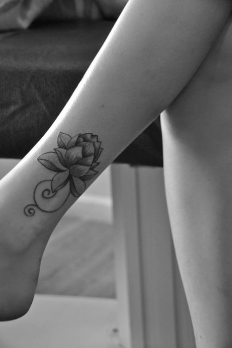  lotus flower tattoo ankle