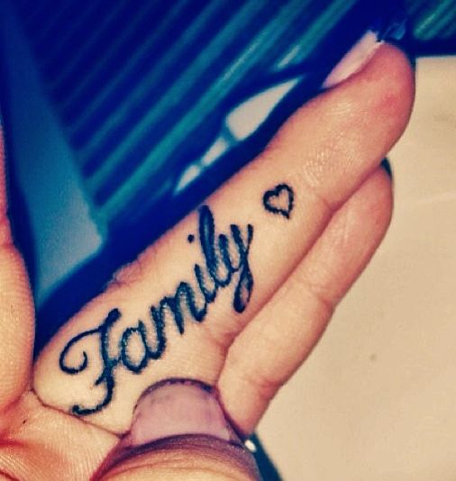 family tattoos finger