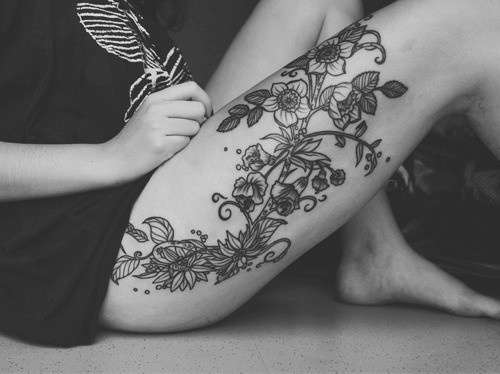  hip leg tattoos