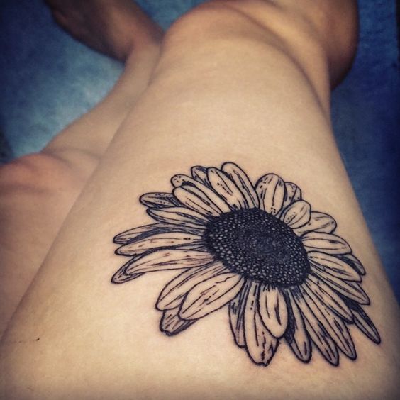 daisy thigh tattoos