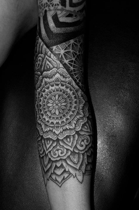  mandala tattoo arm