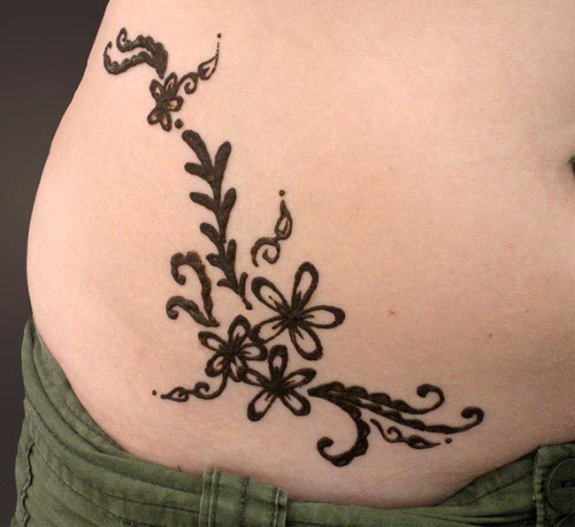  henna tattoo stomach