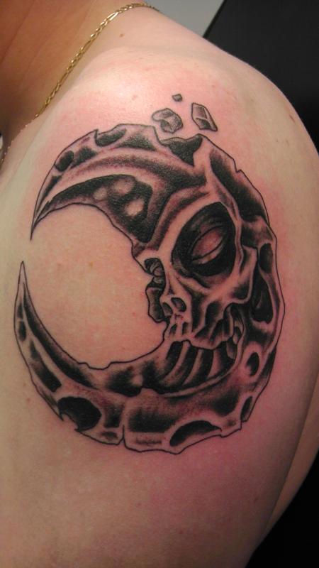dark moon tattoo
