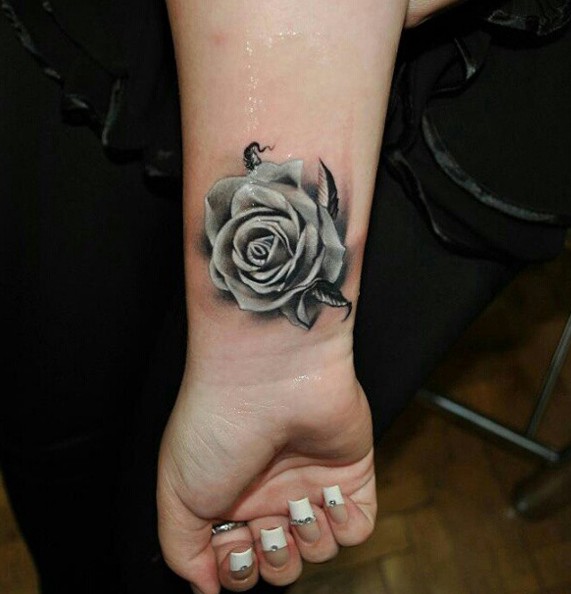  rose tattoo wrist