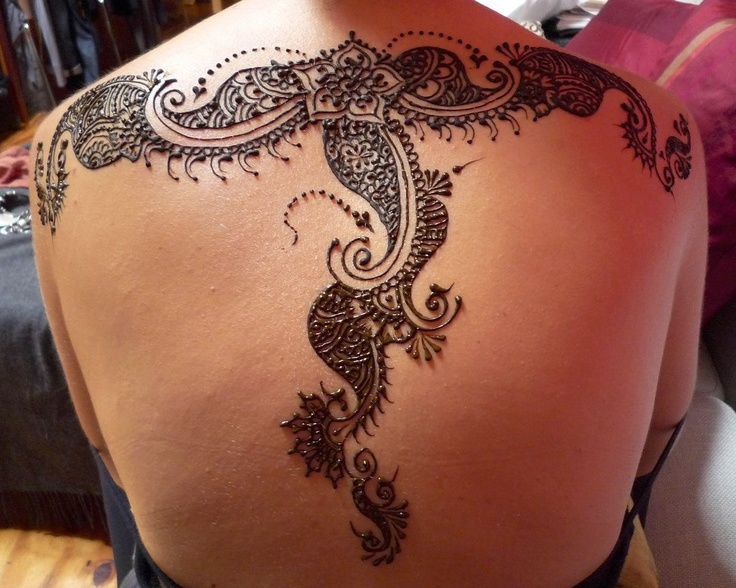 henna tattoo espalda
