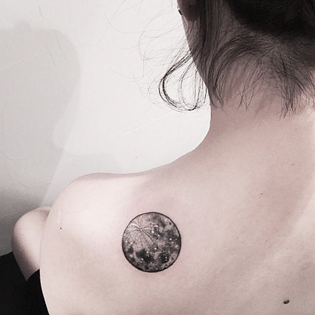  moon shoulder tattoos