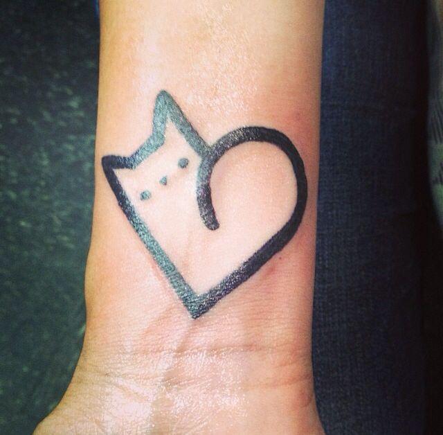  cat tattoo heart