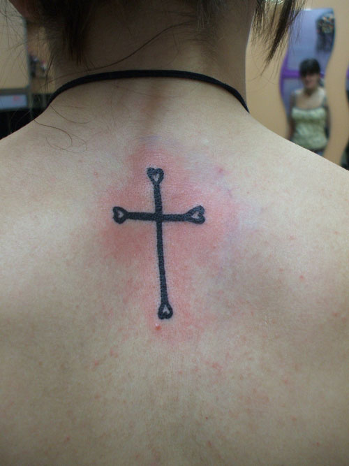  pretty cross tattoos