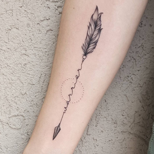  detailed arrow tattoo.