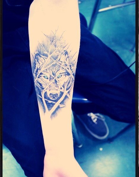  cute wolf tattoo