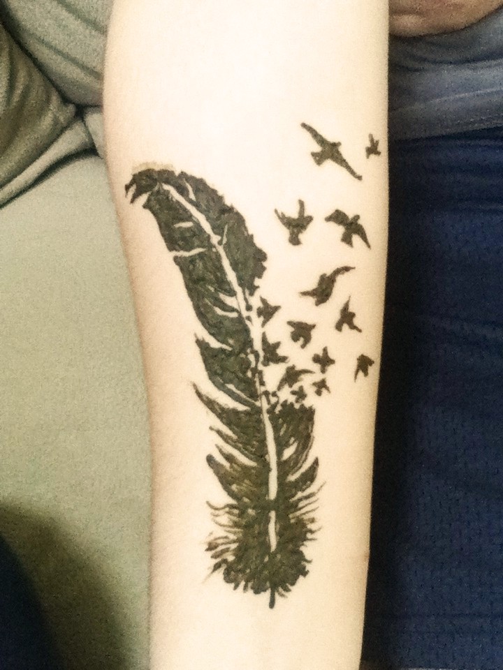  henna feather tattoo