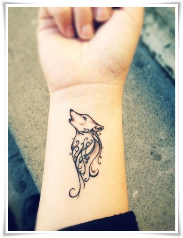 small wolf tattoo