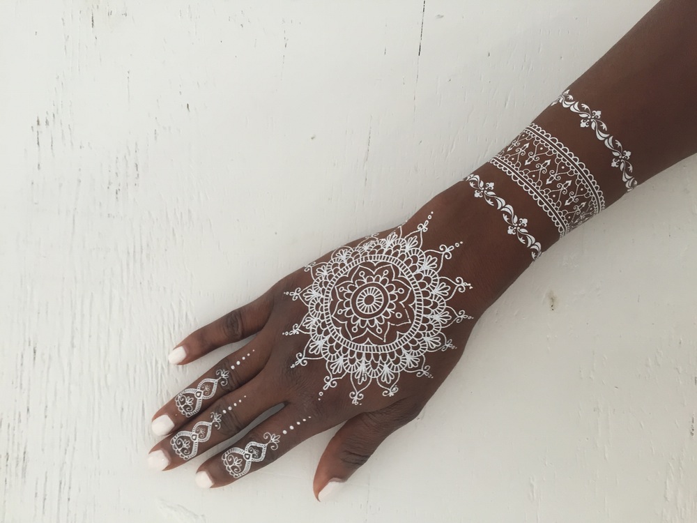 white henna tattoo